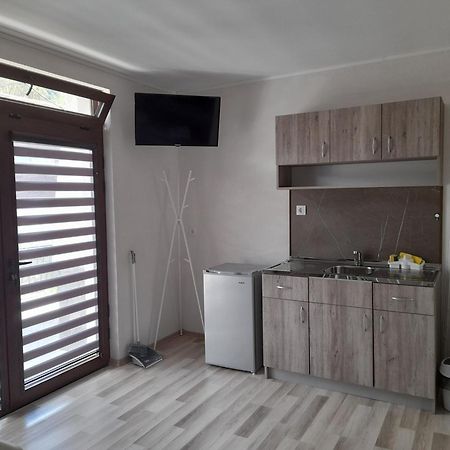 Guest Rooms Ider Saparewa Banja Zewnętrze zdjęcie