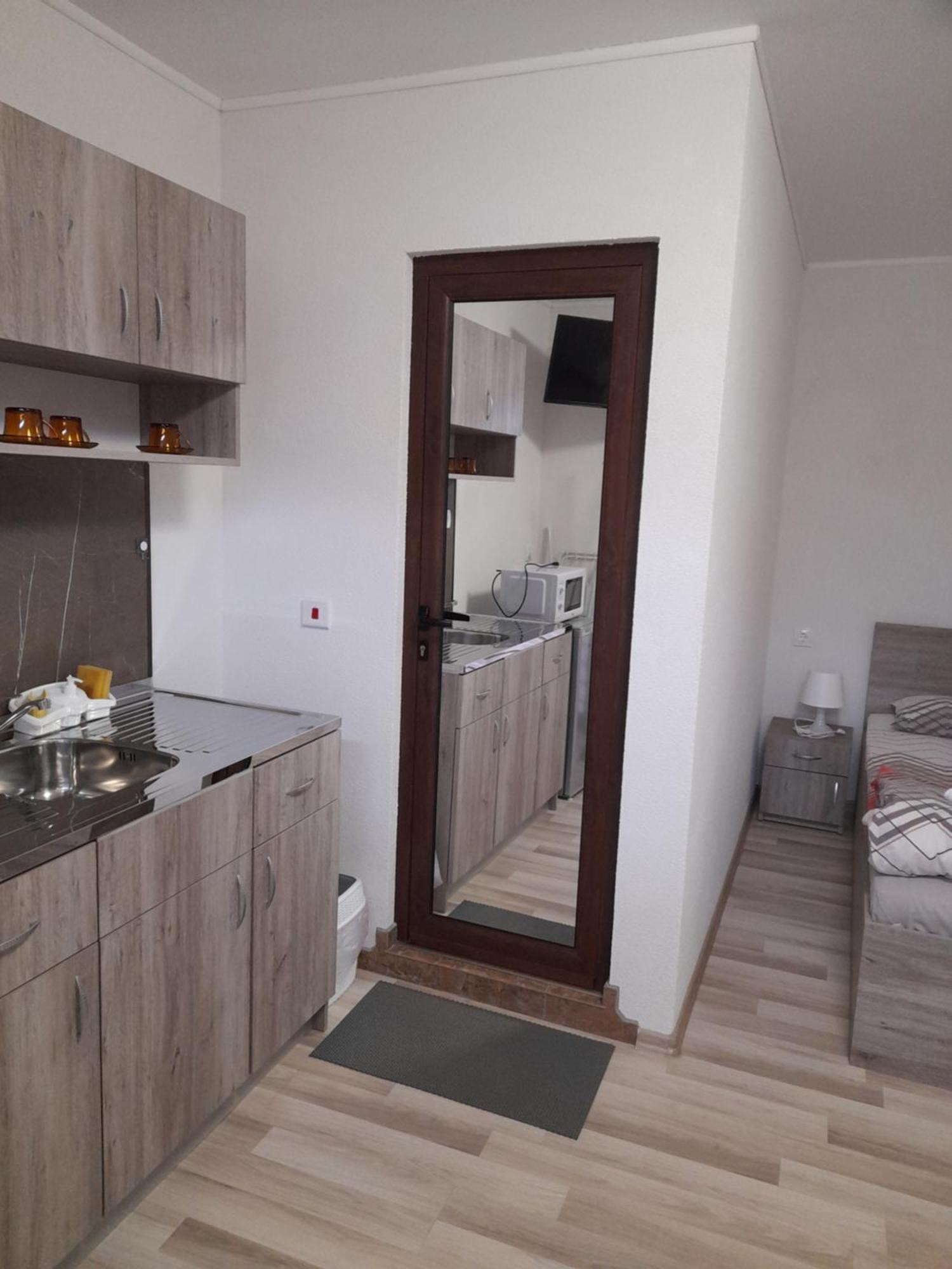 Guest Rooms Ider Saparewa Banja Zewnętrze zdjęcie
