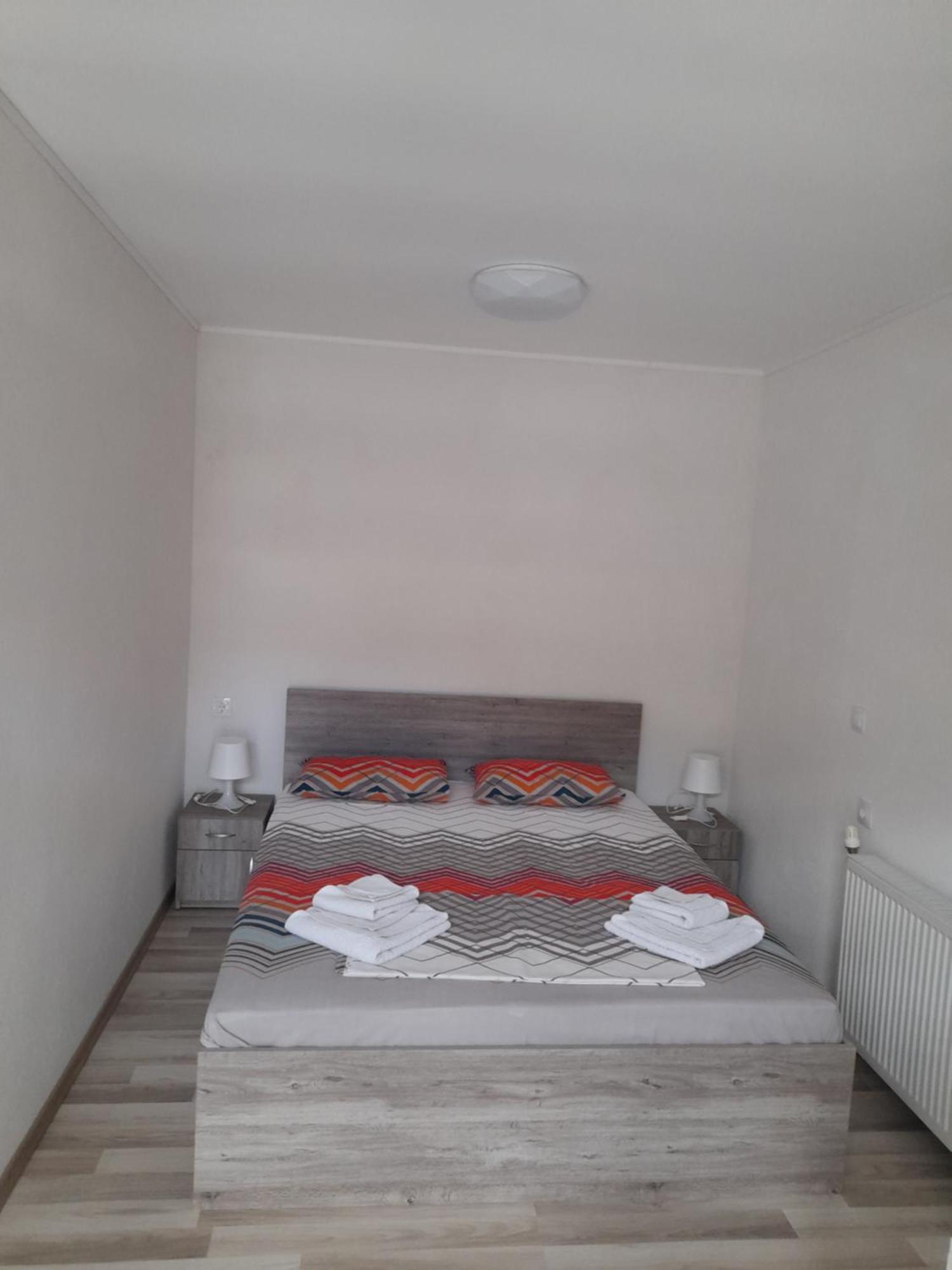 Guest Rooms Ider Saparewa Banja Zewnętrze zdjęcie