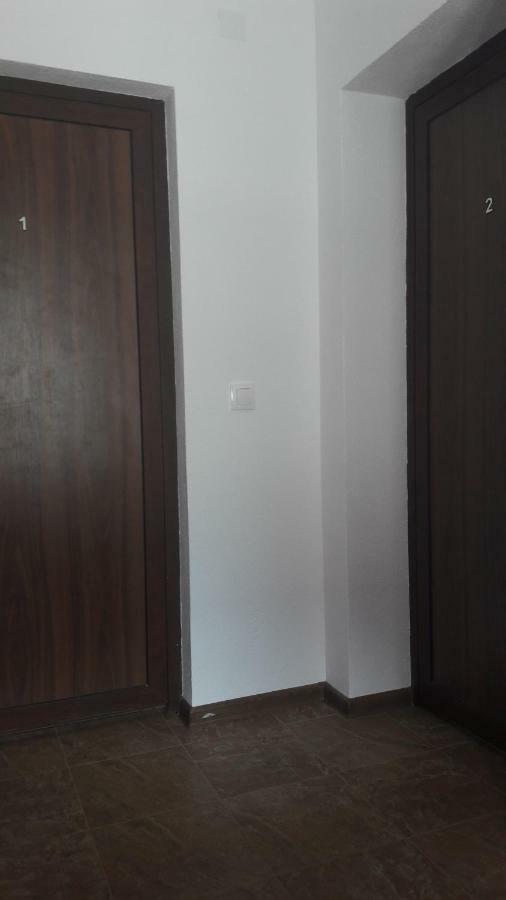 Guest Rooms Ider Saparewa Banja Zewnętrze zdjęcie
