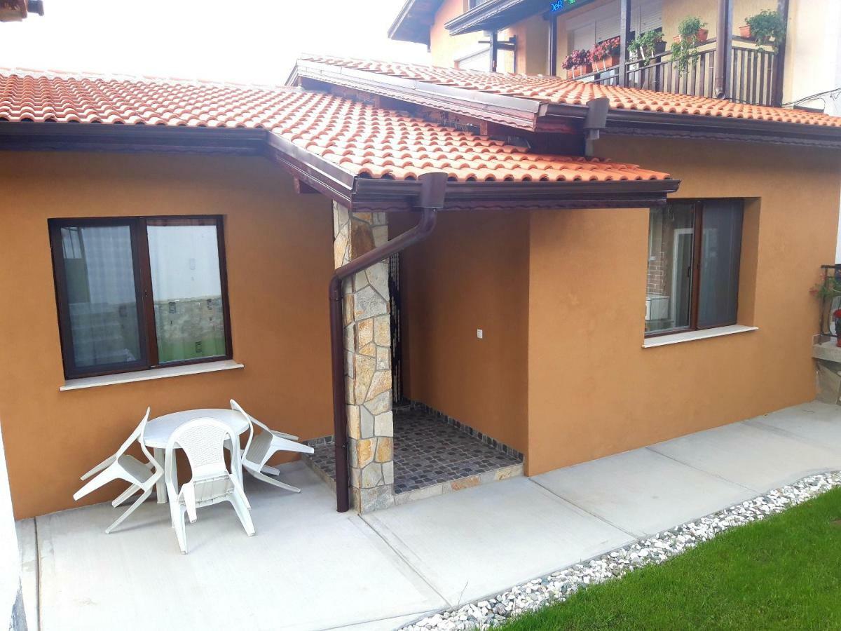 Guest Rooms Ider Saparewa Banja Zewnętrze zdjęcie