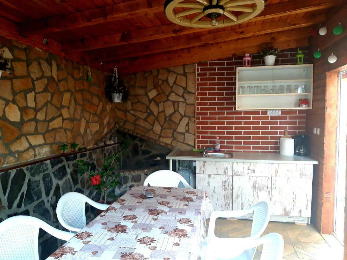 Guest Rooms Ider Saparewa Banja Zewnętrze zdjęcie