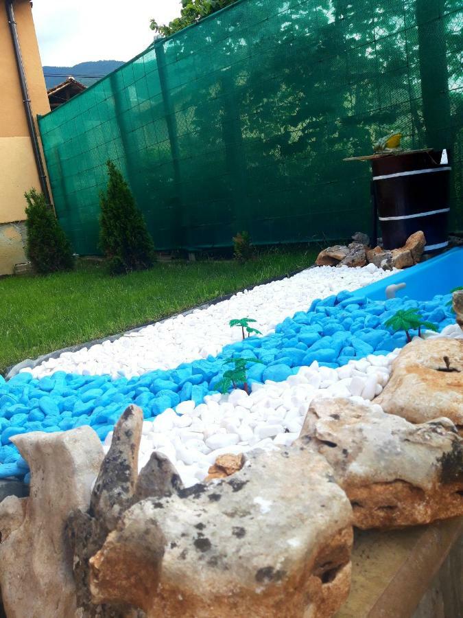 Guest Rooms Ider Saparewa Banja Zewnętrze zdjęcie