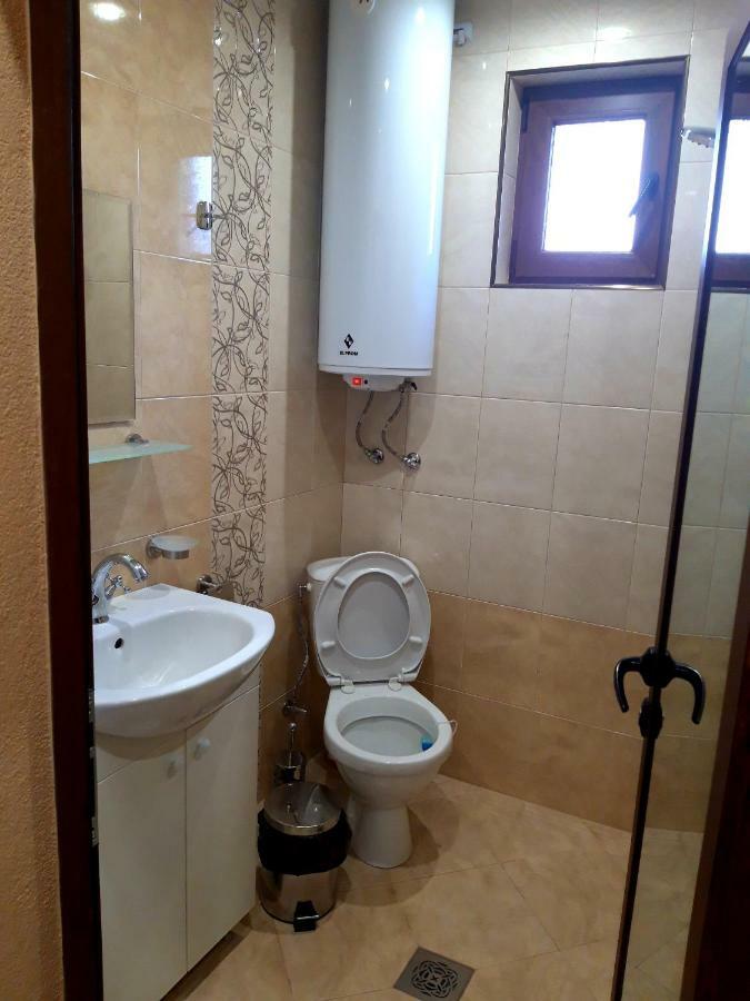 Guest Rooms Ider Saparewa Banja Zewnętrze zdjęcie