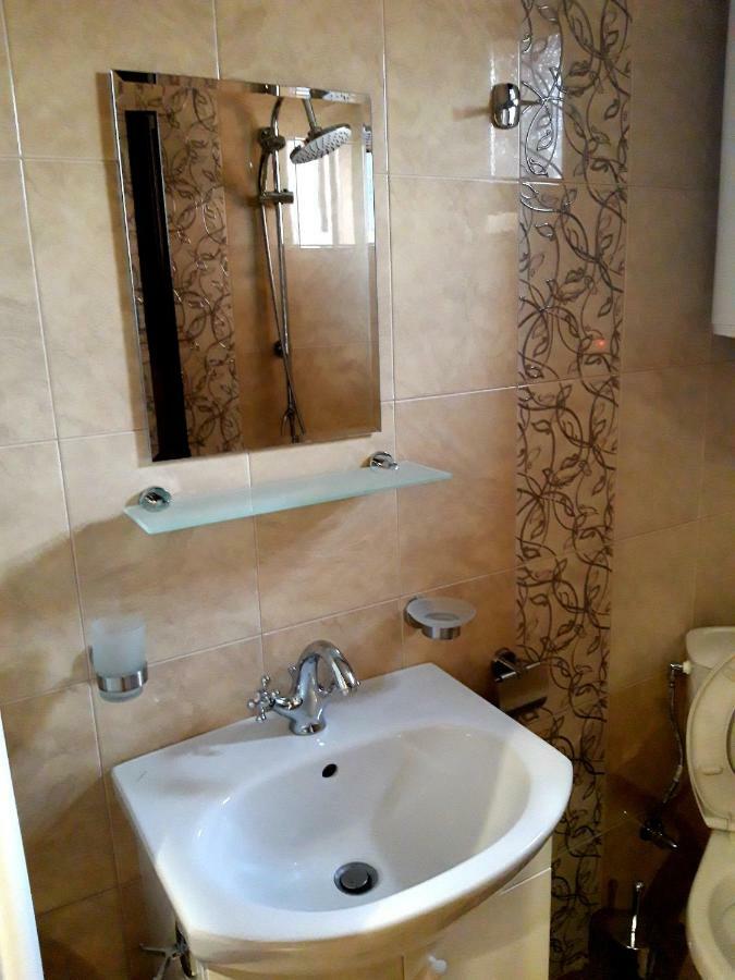 Guest Rooms Ider Saparewa Banja Zewnętrze zdjęcie