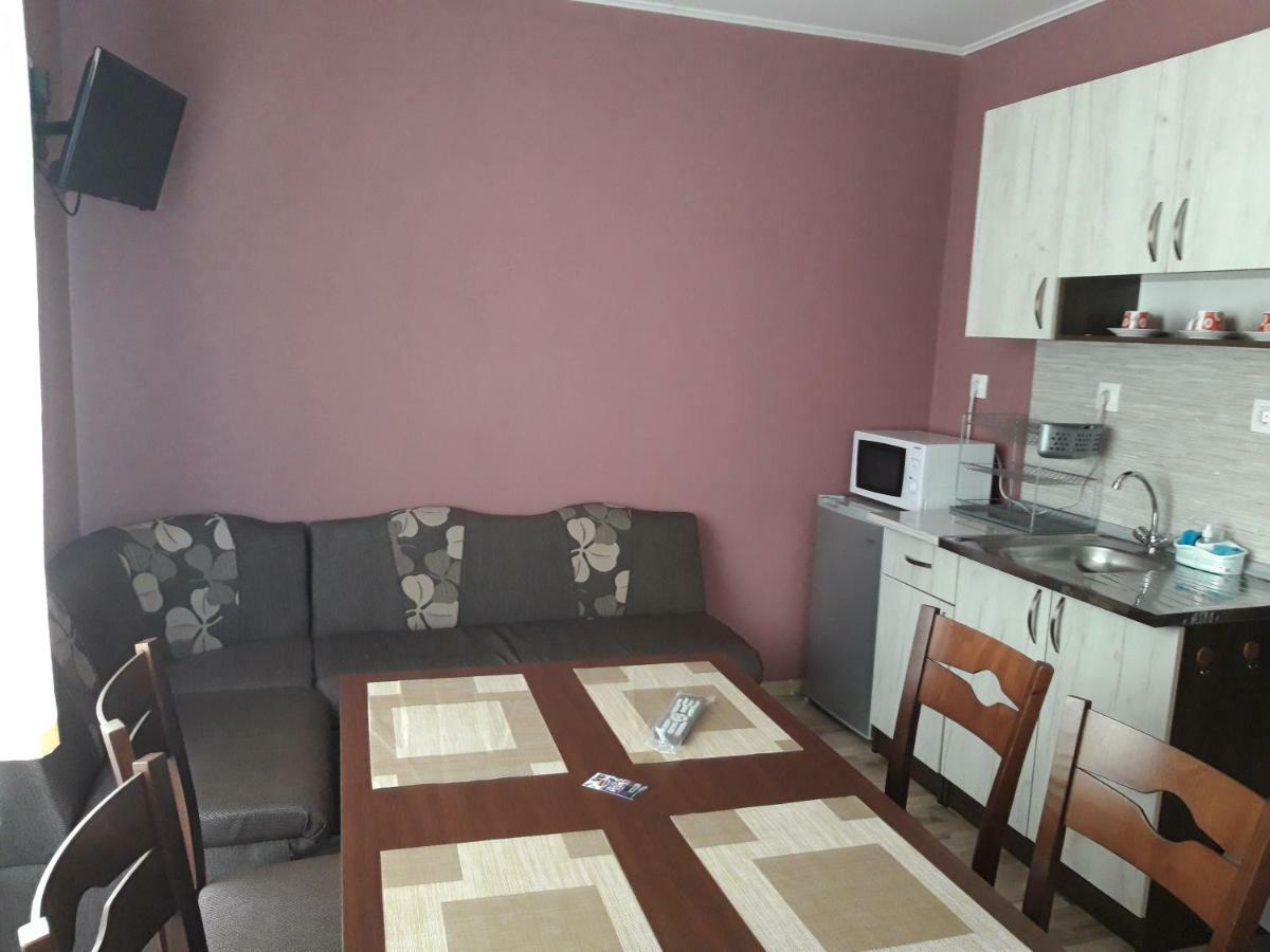 Guest Rooms Ider Saparewa Banja Zewnętrze zdjęcie